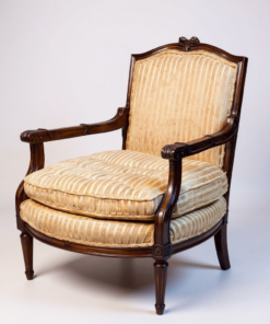 Poltrona Francesa Séc XIX - L 0,63 x P 0,52 x A 0,89