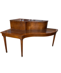 Mesa de Canto Inglesa - C 1,06 x L 0,75 x A 0,67