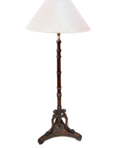 Luminária de Chão - 1,37 alt.
