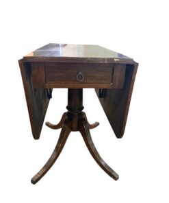 Mesa com Abas - 0,45 x 0,90 x 0,76 alt/ aberta 1,25 x 0,90
